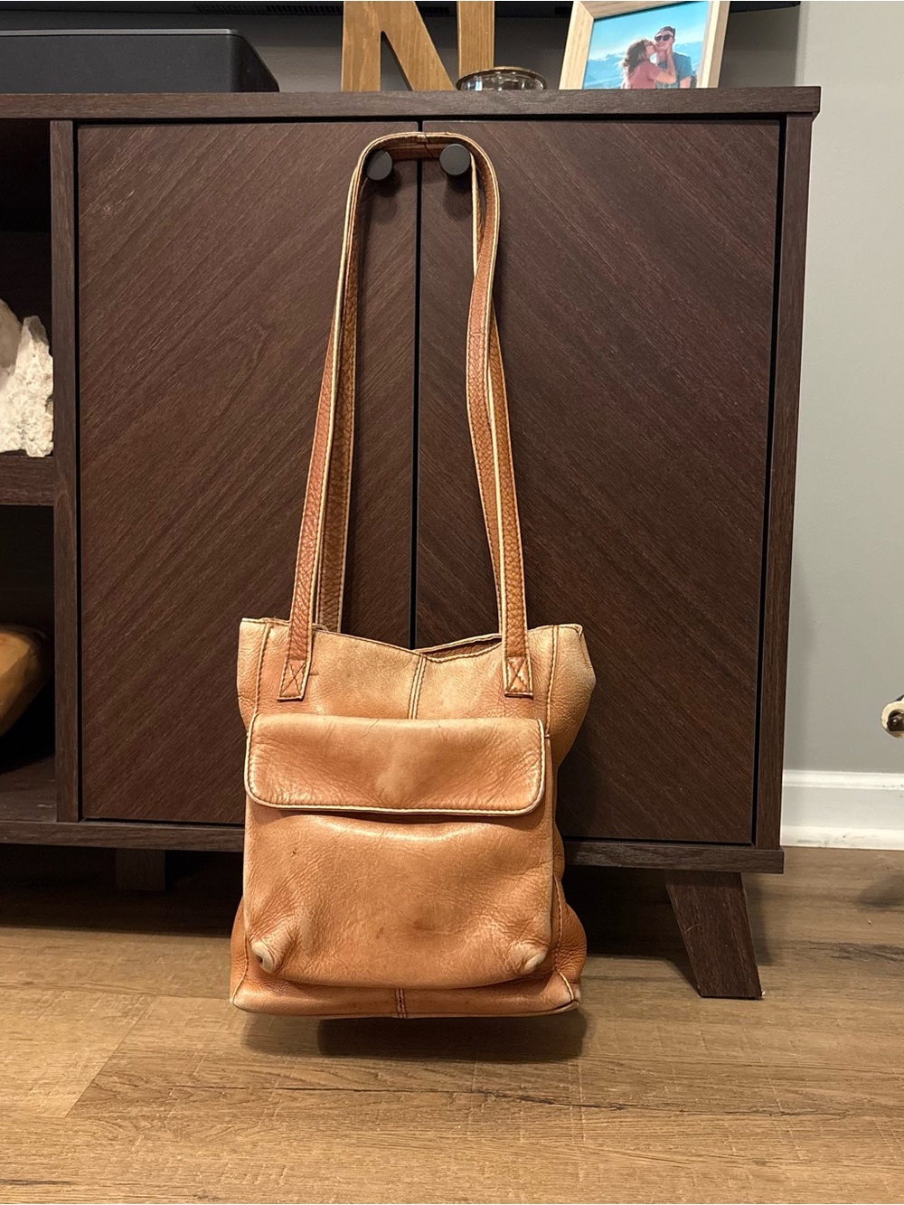 Vintage HOBO Tan Leather Shoulder Bag with Front Flap Pocket